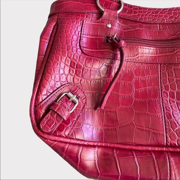 CLEO | Red Faux Snakeskin Purse - Picture 2 of 9